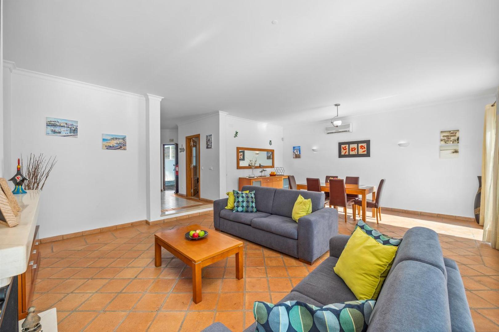 Pine Haven Apartment Faro Exterior photo